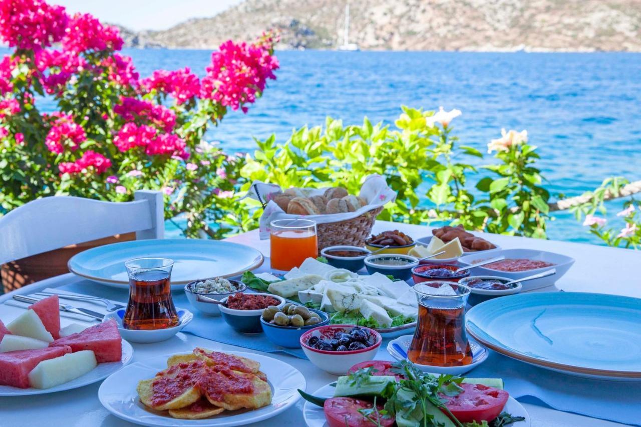 Aphrodite Hotel Бозбурун Екстериор снимка