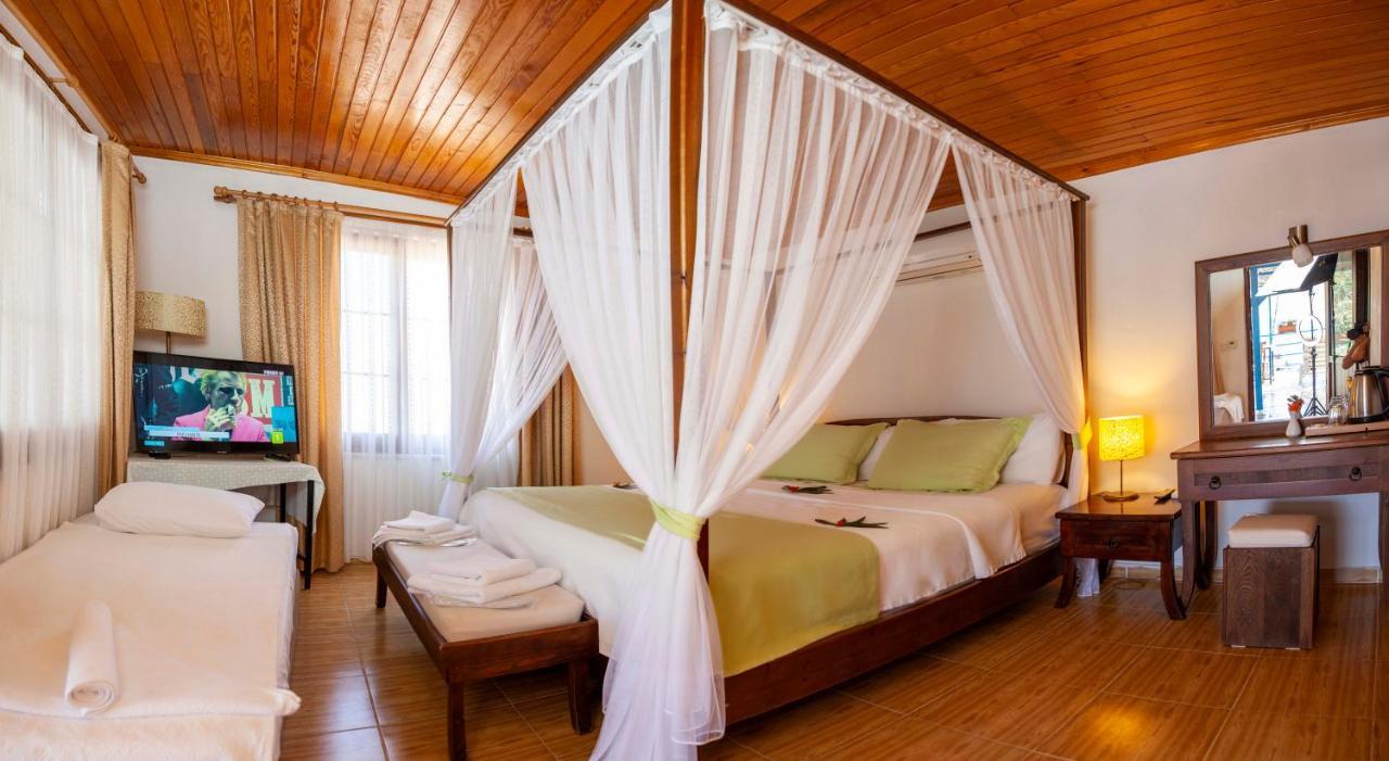 Aphrodite Hotel Бозбурун Екстериор снимка