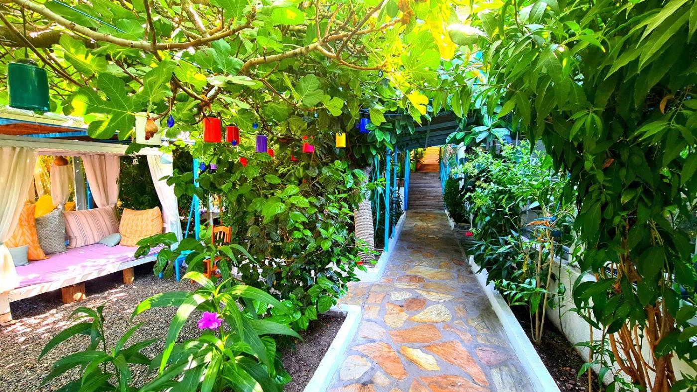 Aphrodite Hotel Бозбурун Екстериор снимка